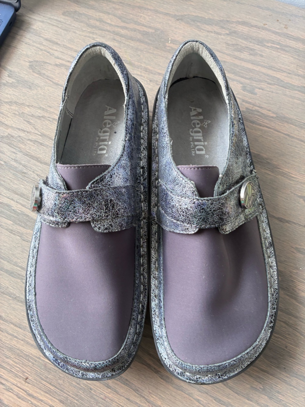 Alegría Purple Leather Comfort Loafers size 8